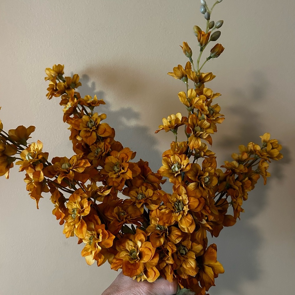Elegant Artificial Floral Arrangement - Picture 4 of 5